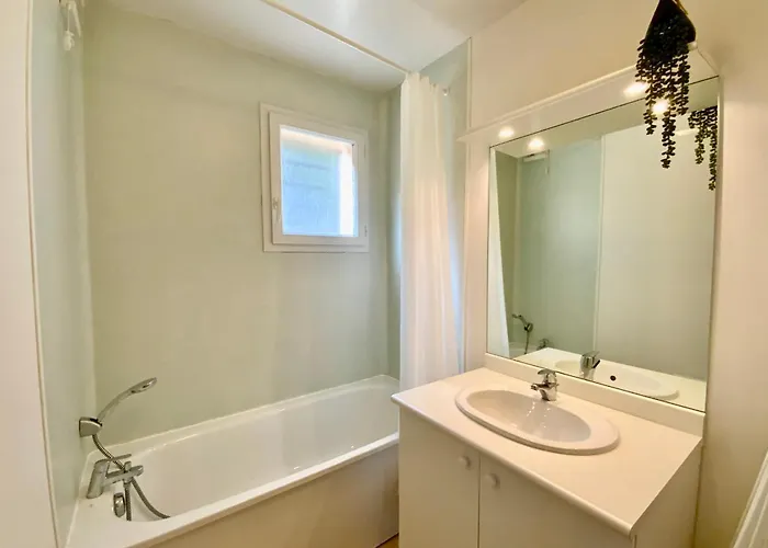 Les Naiades J59 - 2 Bedrooms For 5 People ! Casa de Férias Avene